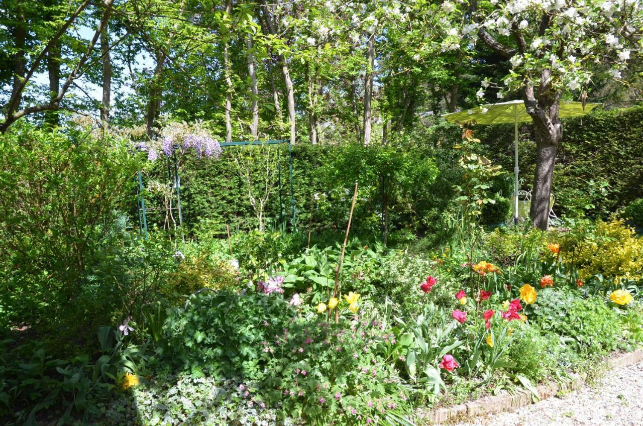 Bed and Breakfast Le Clos Fleuri Giverny Zewnętrze zdjęcie