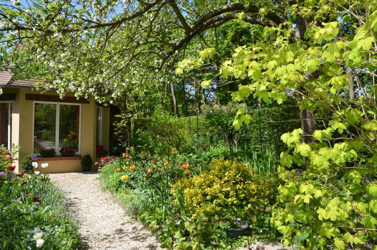 Bed and Breakfast Le Clos Fleuri Giverny Zewnętrze zdjęcie